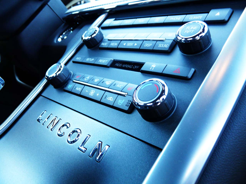 Illustration for article titled 2010 Lincoln MKS EcoBoost: First Drive